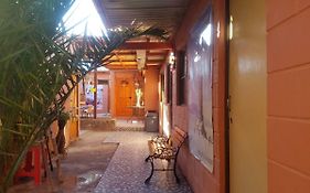 Hostal Tuyasto